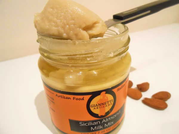 sicilian-almond-milk-mix