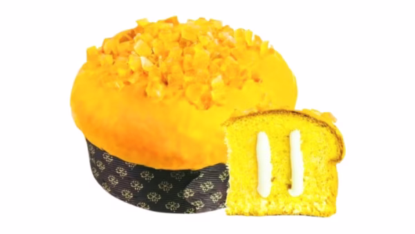2.2 lb Giannetti Artisans Sicilian Citrus Panettone Cake filled with a Tangerine Cream